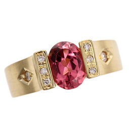 黃金母首飾價(jià)格查詢(xún)與比價(jià)指南 4270元至4450元區(qū)間商品解析