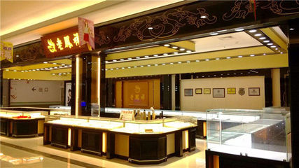 老鳳祥與夢(mèng)金園 黃金首飾選購(gòu)的深度對(duì)比