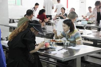 如約而來(lái),探校進(jìn)行中,深度感受珠海一職校園開(kāi)放日 --2023職教活動(dòng)周系列報(bào)道四